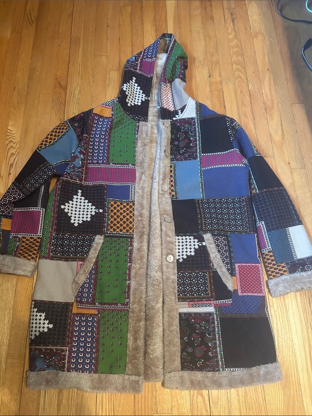 Patchwork Hooded Faux Fur Trim Coat - Multicolour size X-LARGE